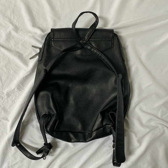 Mat & Nat Black Vegan Leather Backpack - Picture 4 of 8